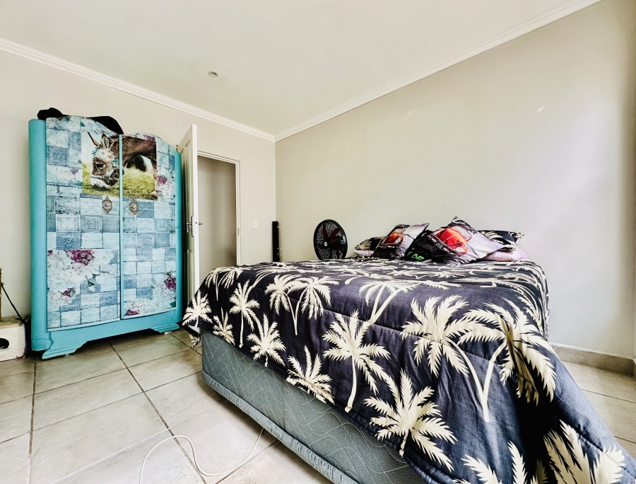 3 Bedroom Property for Sale in De Kelders Western Cape